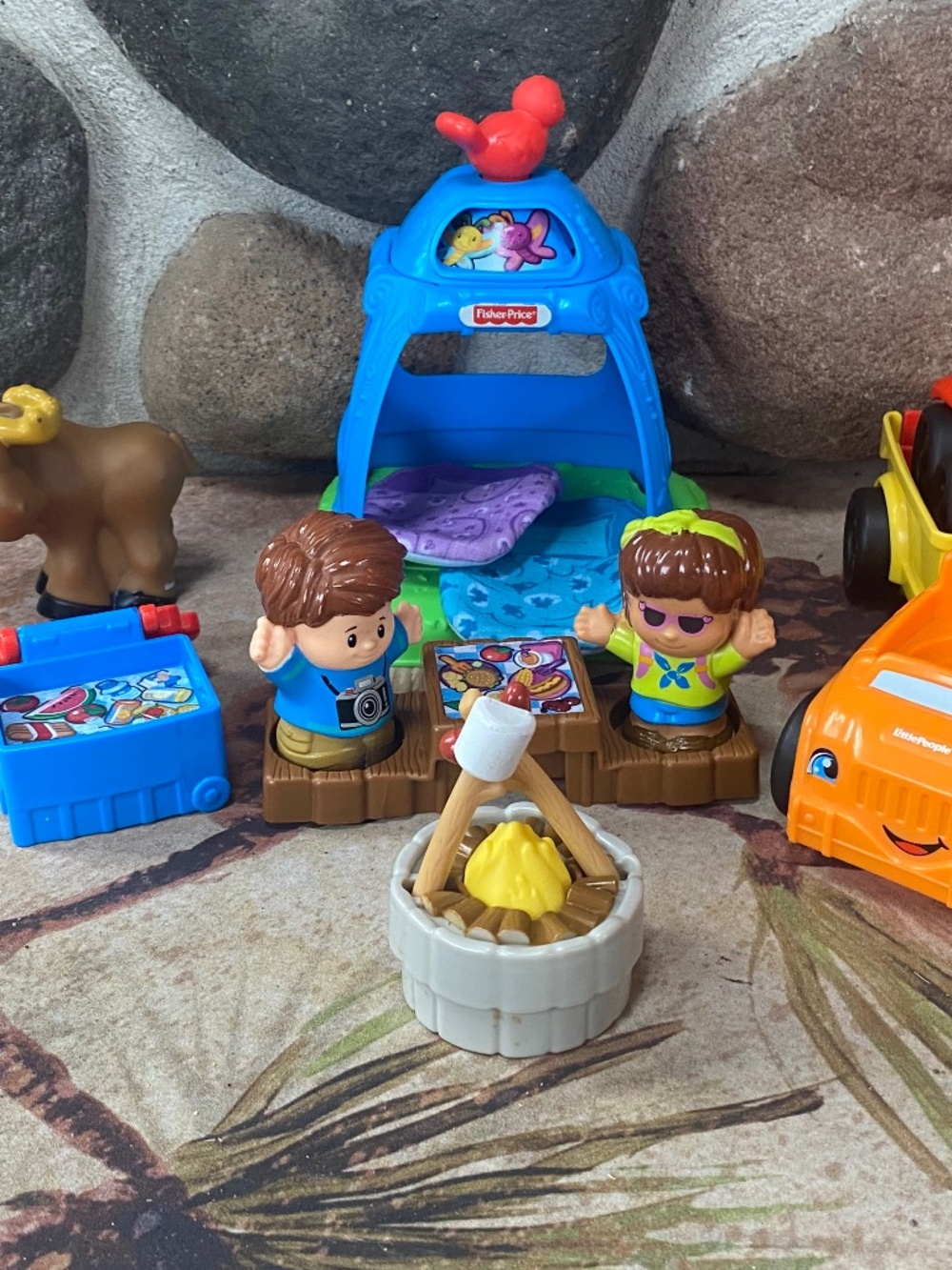 Little People Going Camping Playset ~ 12 Pieces ~ Jeep/Trailer/4 Wheeler ~ Moose